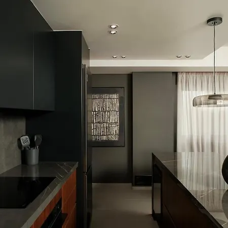 Luxury Penthouse Citytowers 파트라