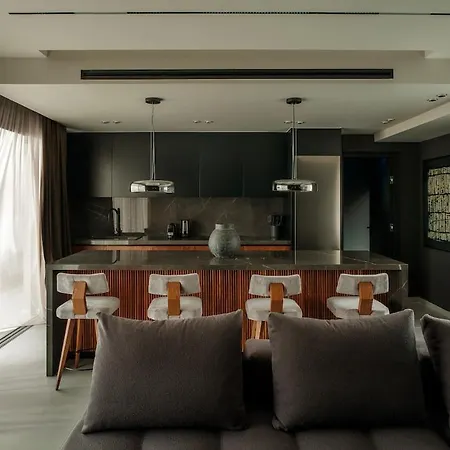 Luxury Penthouse Citytowers 아파트 파트라