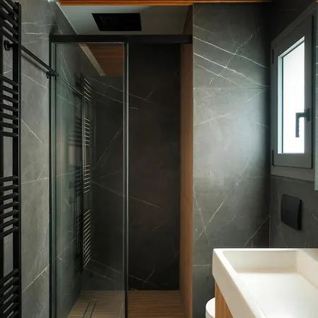 아파트 Luxury Penthouse Citytowers 파트라