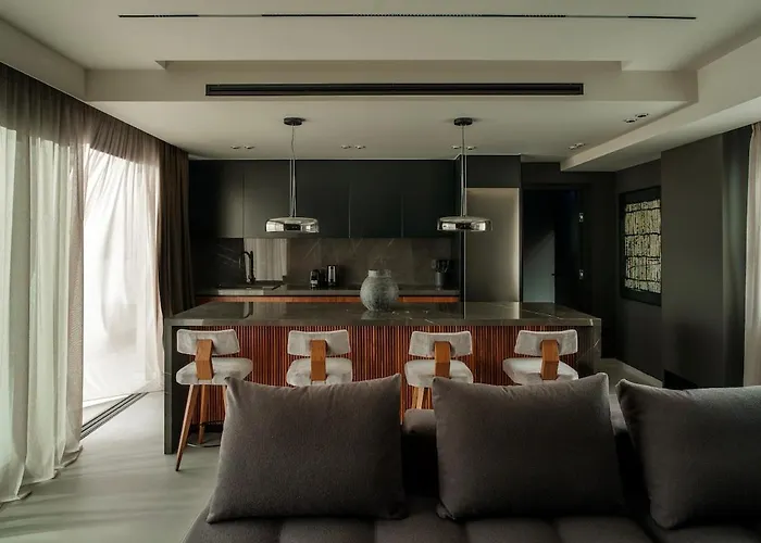 Luxury Penthouse Citytowers Appartamento Patras